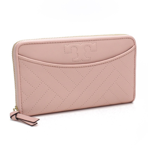 Tory Burch Handbags - Tory Burch Alexa Zip Continental Wallet